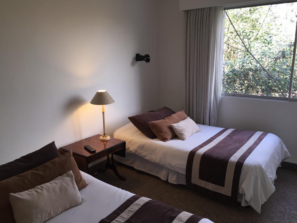 Hotel Acacias De Vitacura Santiago Kültér fotó